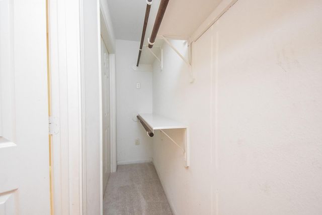 5343 Richmond Avenue 17, Houston, TX 77056