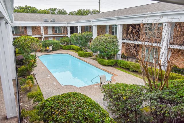 5343 Richmond Avenue 17, Houston, TX 77056