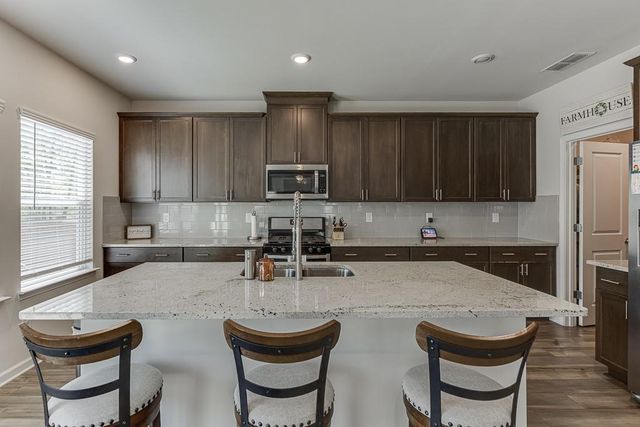 5876 Hackberry Lane, Braselton, GA 30517