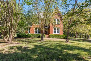 201 Bobwhite Drive, Lyles, TN 37098