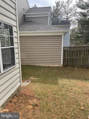 6 MARKETREE CT, Gaithersburg, MD 20886