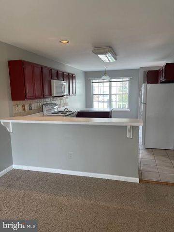 6 MARKETREE CT, Gaithersburg, MD 20886