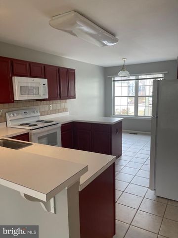 6 MARKETREE CT, Gaithersburg, MD 20886