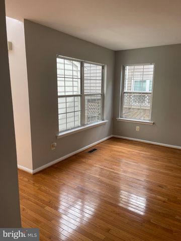 6 MARKETREE CT, Gaithersburg, MD 20886