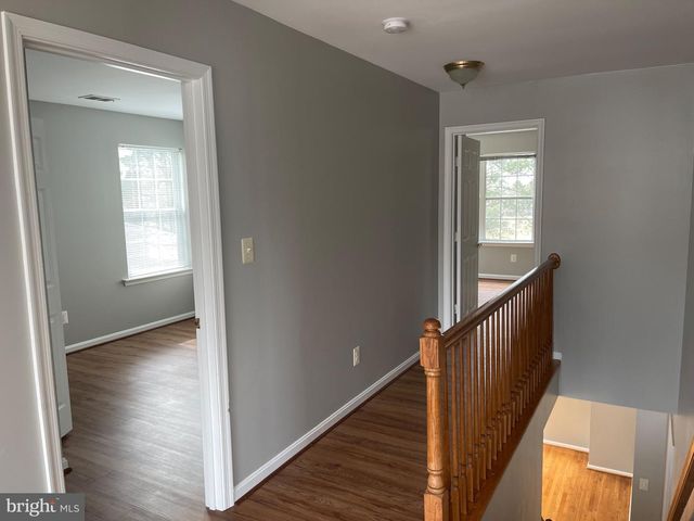 6 MARKETREE CT, Gaithersburg, MD 20886