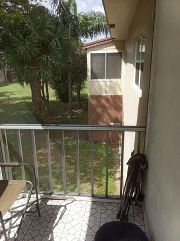 7600 NW 5th Court 202, Margate, FL 33063