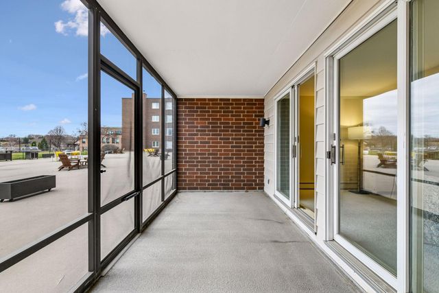 540 Indian Mound Street 1A, Wayzata, MN 55391