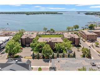 540 Indian Mound Street 1A, Wayzata, MN 55391