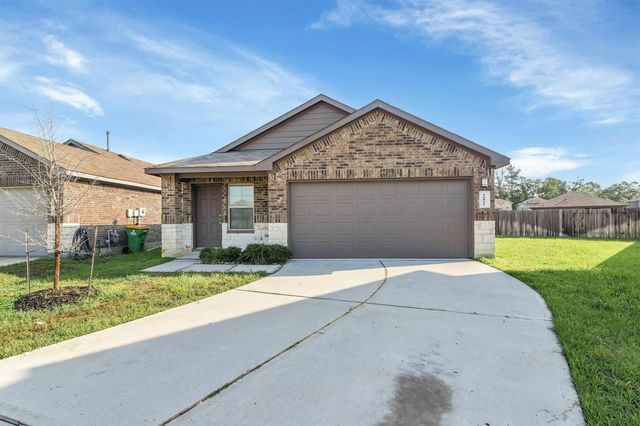 16831 Silent Pines Court, Conroe, TX 77302