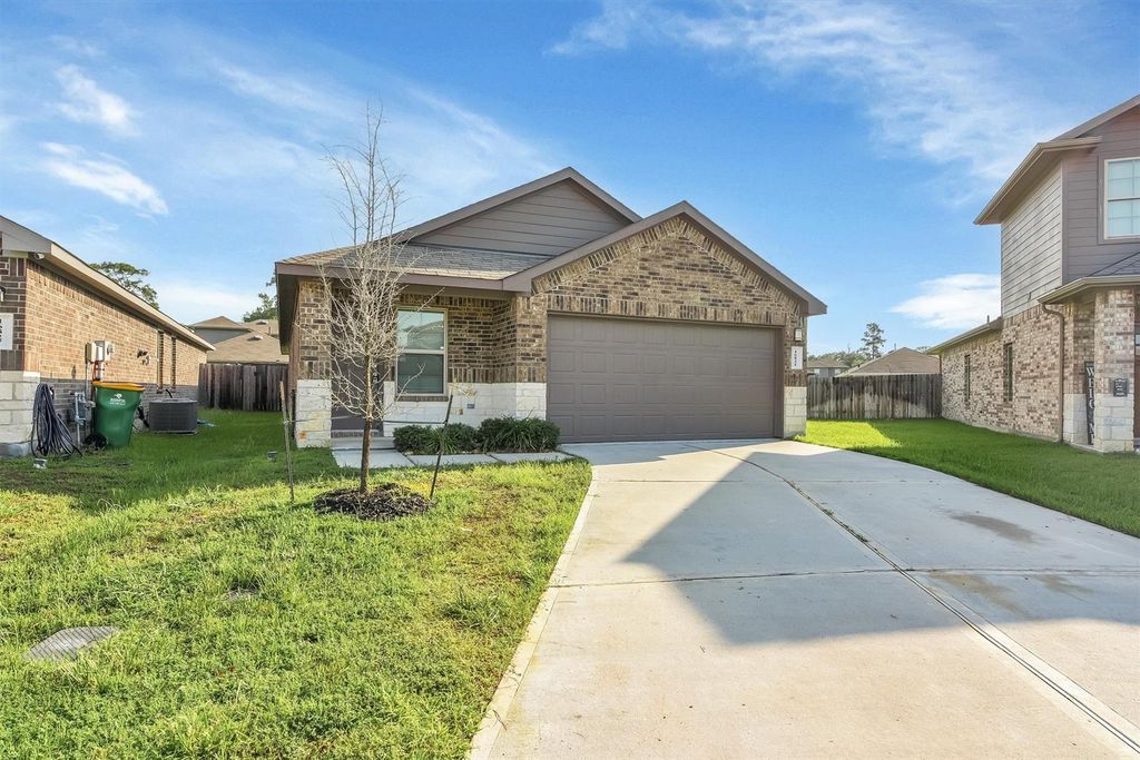 16831 Silent Pines Court, Conroe, TX 77302