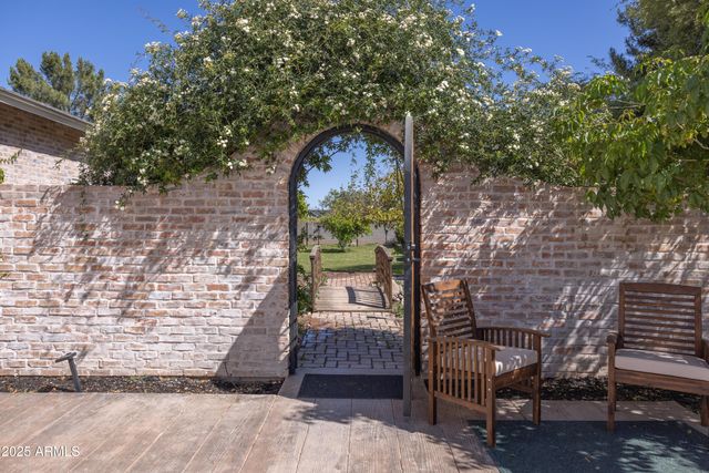 16322 E FAIRVIEW Street, Gilbert, AZ 85295