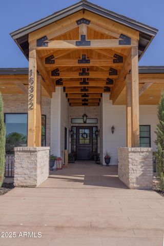 16322 E FAIRVIEW Street, Gilbert, AZ 85295