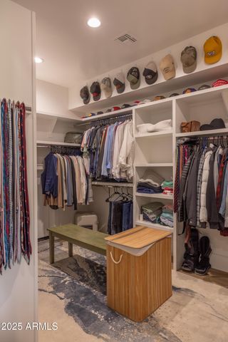 16322 E FAIRVIEW Street, Gilbert, AZ 85295