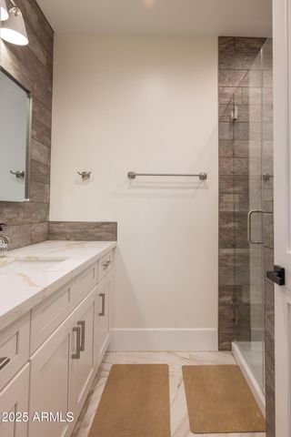 16322 E FAIRVIEW Street, Gilbert, AZ 85295