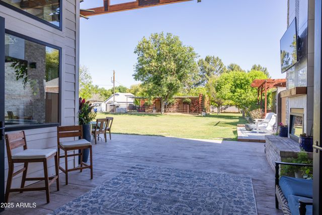 16322 E FAIRVIEW Street, Gilbert, AZ 85295