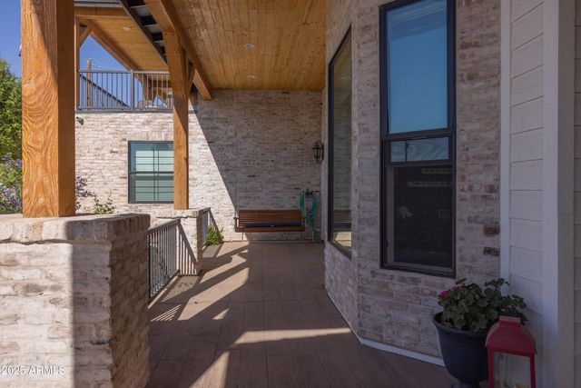 16322 E FAIRVIEW Street, Gilbert, AZ 85295