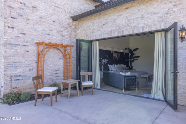 16322 E FAIRVIEW Street, Gilbert, AZ 85295