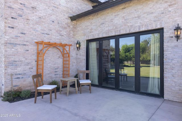 16322 E FAIRVIEW Street, Gilbert, AZ 85295