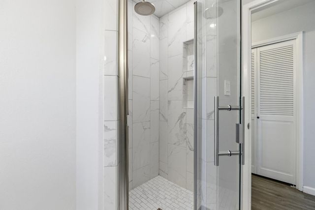 2801 Warwick Ln, Modesto, CA 95350