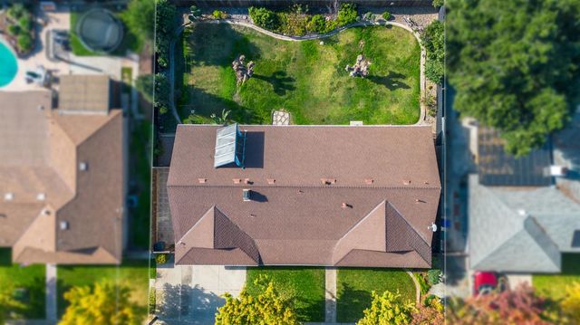 2801 Warwick Ln, Modesto, CA 95350