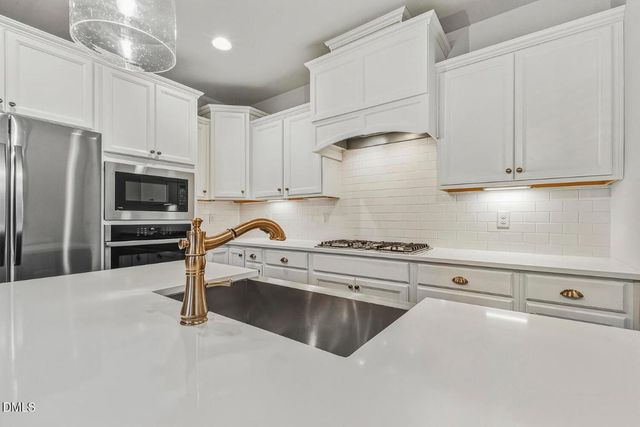 1512 Lone Prairie Drive, Wendell, NC 27591