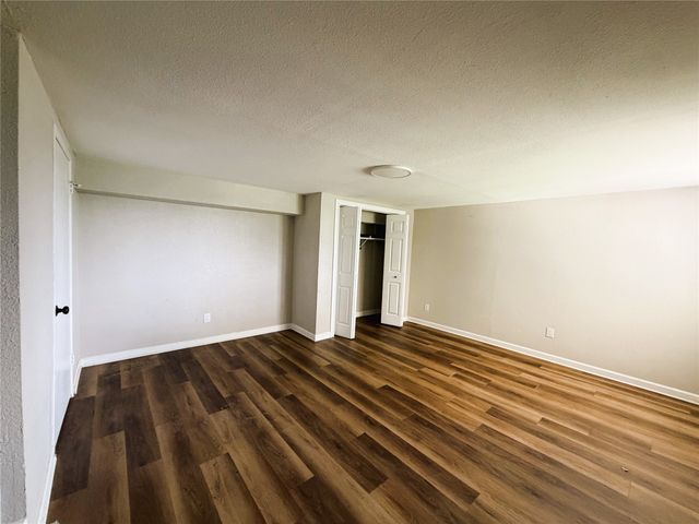 2817 N Mountain View Road, Granbury, TX 76048