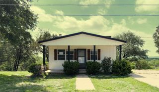 2817 N Mountain View Road, Granbury, TX 76048