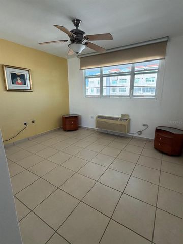 Cond. Torres del Escorial 4002 AVE. JOSE DE DIEGO 606, Carolina, PR 00984