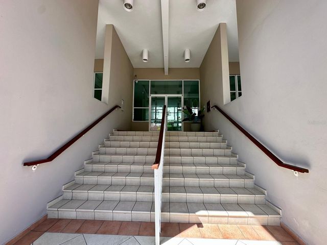 Cond. Torres del Escorial 4002 AVE. JOSE DE DIEGO 606, Carolina, PR 00984