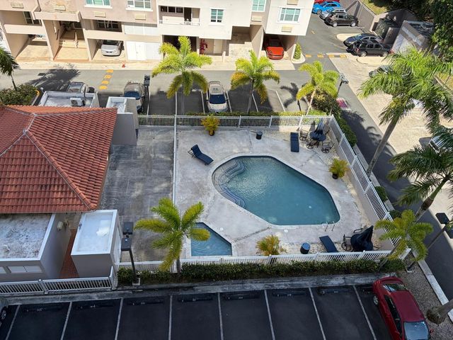 Cond. Torres del Escorial 4002 AVE. JOSE DE DIEGO 606, Carolina, PR 00984