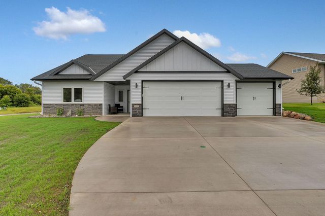 1303 Iris Lane, Saint Joseph, MN 56374