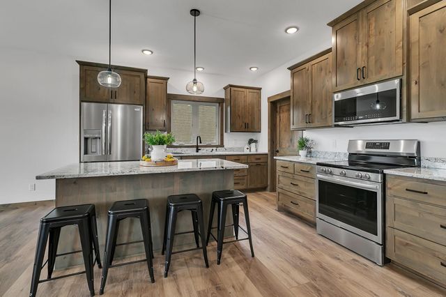 1303 Iris Lane, Saint Joseph, MN 56374