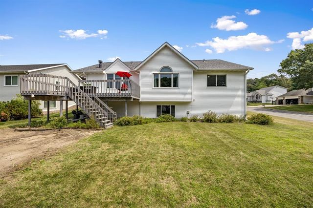 4414 Crest Court, Eau Claire, WI 54701