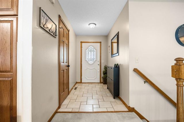 4414 Crest Court, Eau Claire, WI 54701