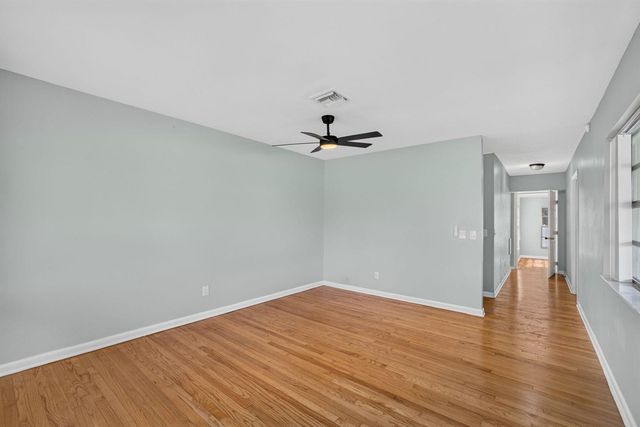 1547 W 10TH Street, Riviera Beach, FL 33404