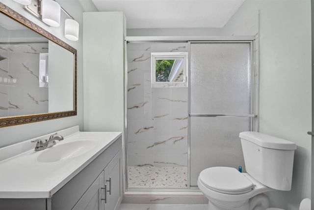 1547 W 10TH Street, Riviera Beach, FL 33404