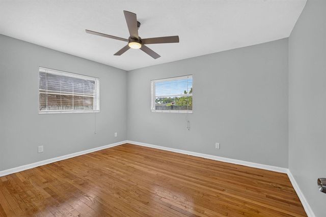 1547 W 10TH Street, Riviera Beach, FL 33404
