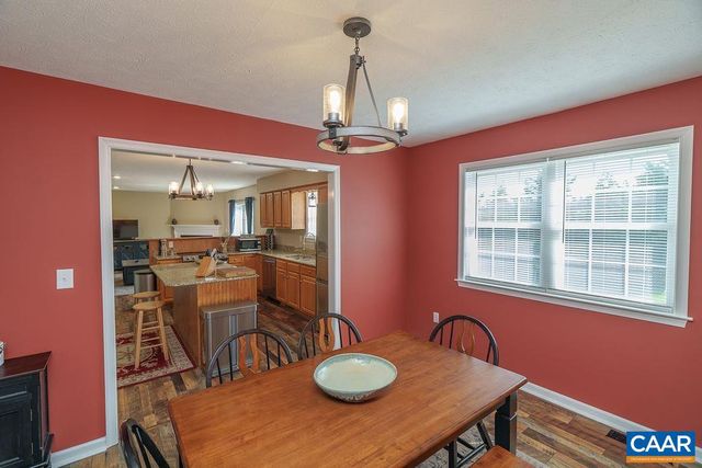 623 BULL RUN, Staunton, VA 24401