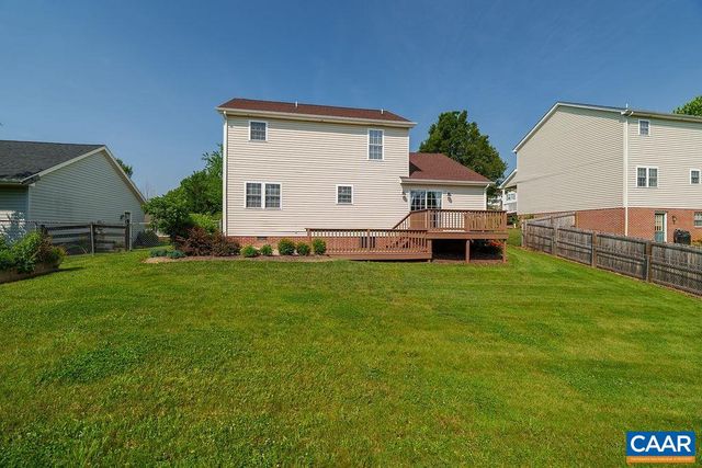 623 BULL RUN, Staunton, VA 24401