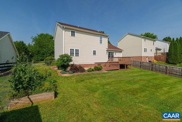 623 BULL RUN, Staunton, VA 24401