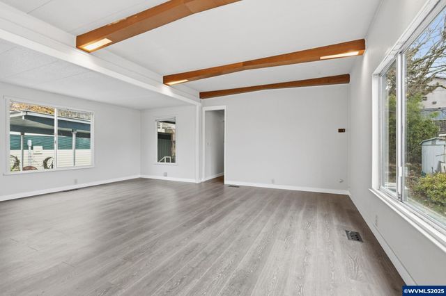 4424 SE Roethe Rd 42, Milwaukie, OR 97267