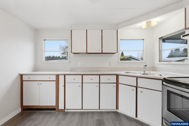 4424 SE Roethe Rd 42, Milwaukie, OR 97267