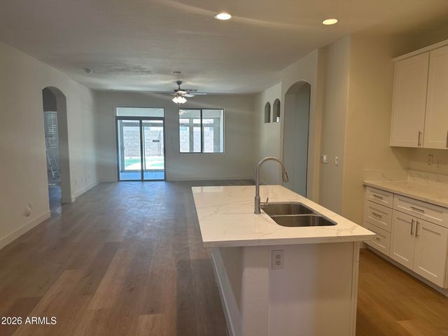 6858 W ST CHARLES Avenue, Laveen, AZ 85339