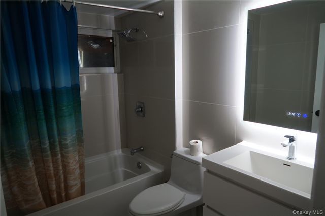 27 Heron Lane, Commack, NY 11725