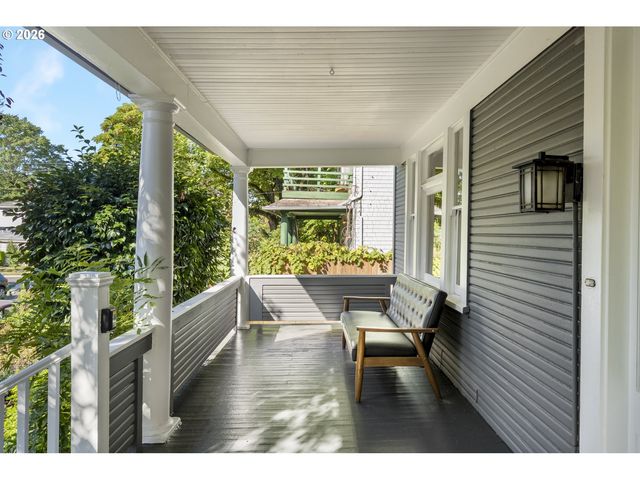 1517 Se SALMON St, Portland, OR 97214