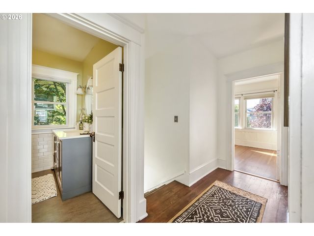 1517 Se SALMON St, Portland, OR 97214