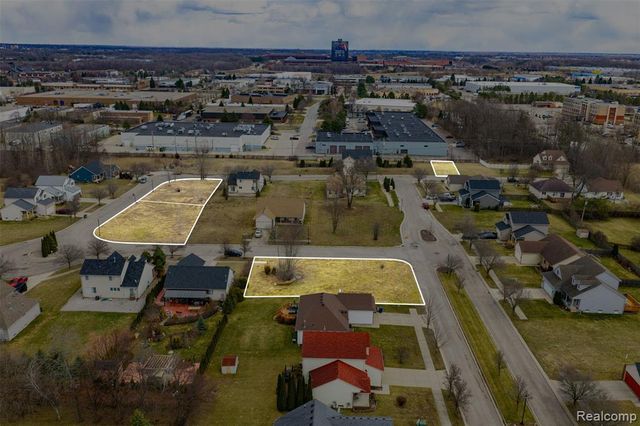 590 Jared Drive, Pontiac, MI 48342