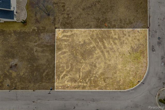 590 Jared Drive, Pontiac, MI 48342