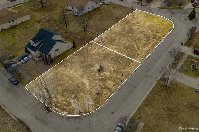 590 Jared Drive, Pontiac, MI 48342