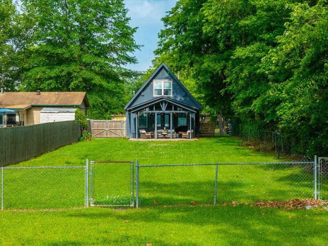 190 Riverview Way, Hot Springs, AR 71901